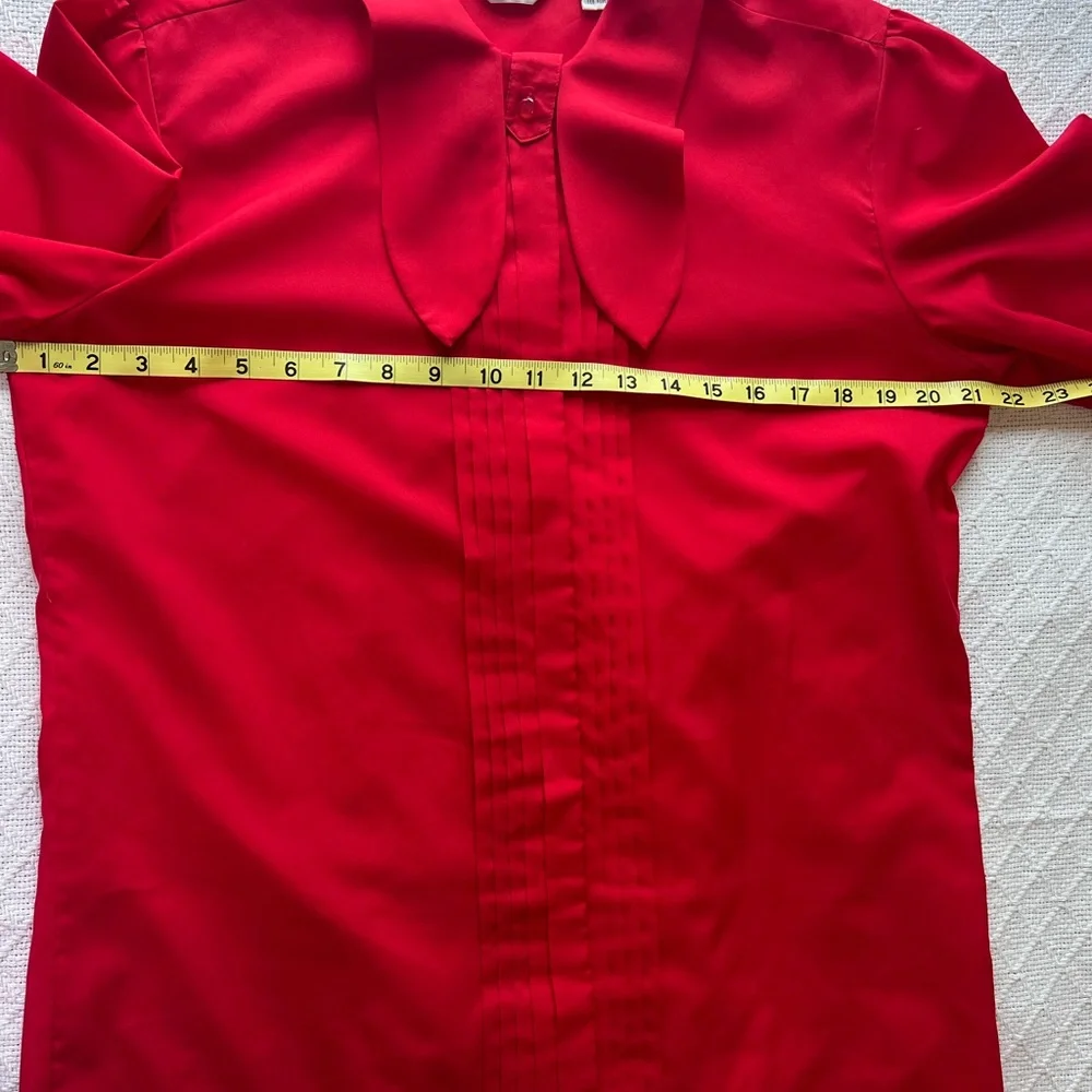 Alicia Red Tie Neck Bow Pleated Blouse Vintage Aesthetic Size 14 Tall - Picture 8 of 10